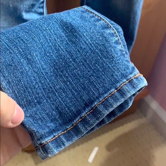 Old Navy Mid Rise Skinny Jeans - Picture 2 of 6